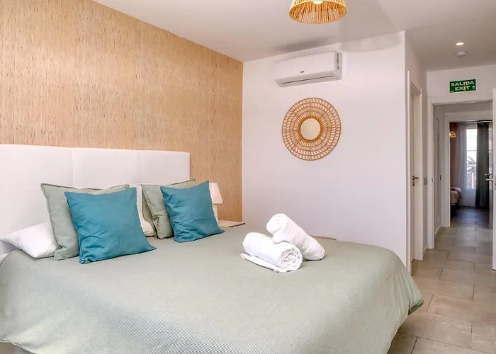 בית נופש Gold - Duplex - Near The With Air-con By Lanzarote פלאיה בלנקה